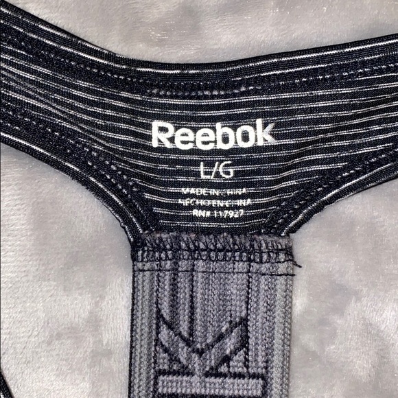 Reebok tank - Picture 3 of 4